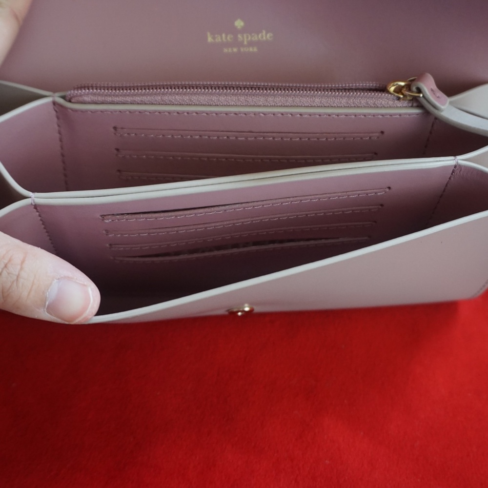 Kate Spade - Picture 2 of 6